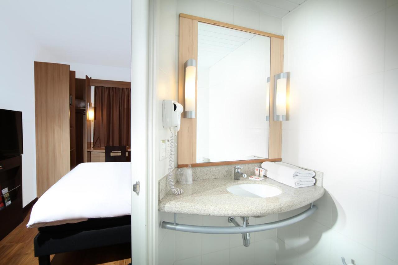 Ibis Santiago Providencia Hotel Kültér fotó